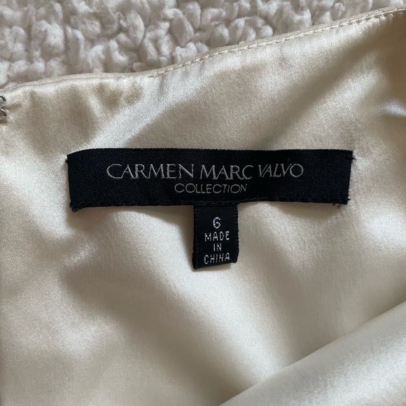 Carmen Marc Valvo 100% silk halter dress EUC - Picture 5 of 9